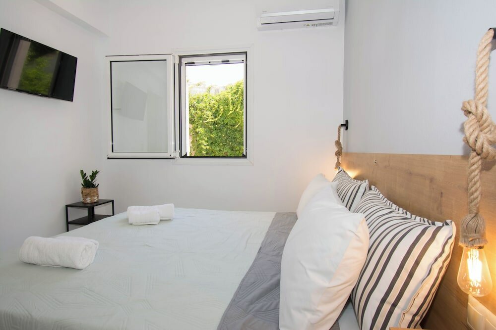 Фото Jasmine by Checkin