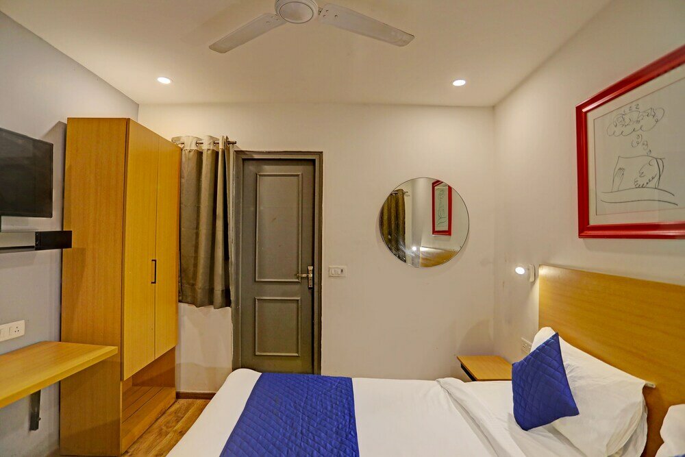 Фото Hotel Admire Inn Vashu