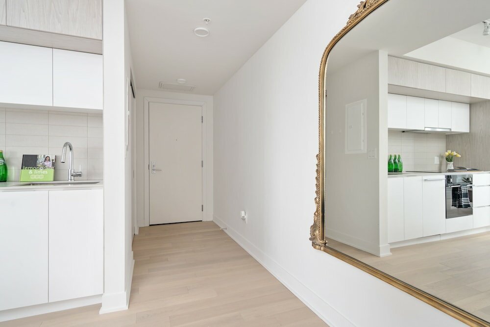 Фото Designer 1br plus Study Suite