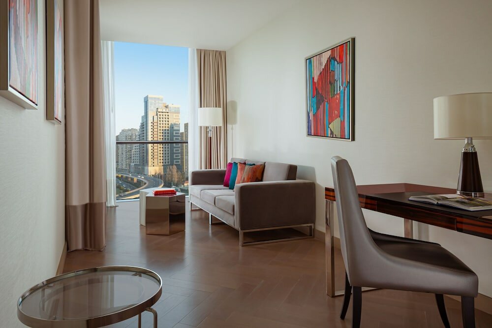 Фото The Ritz-Carlton