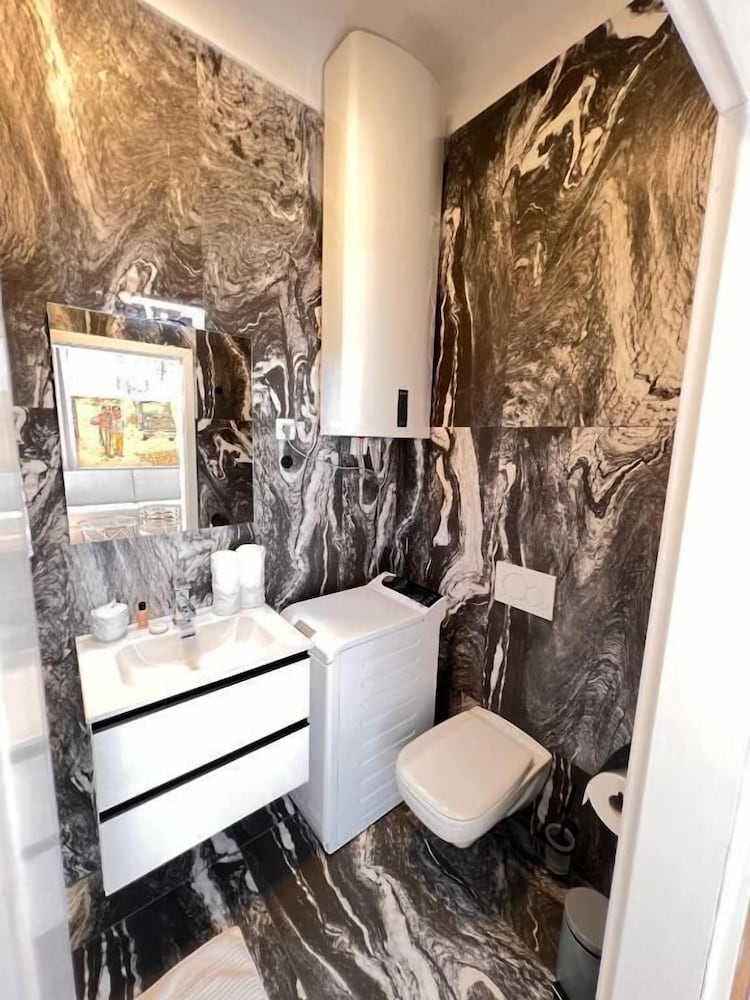 Фото Ab Ljubljana - Breg Apartments