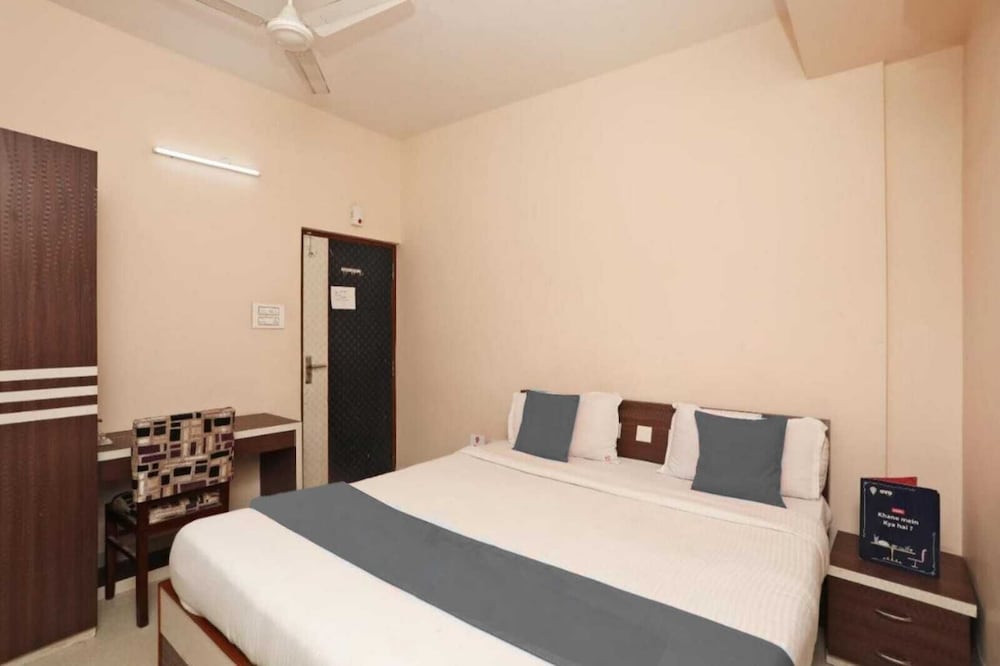 Фото The Corporate Inn