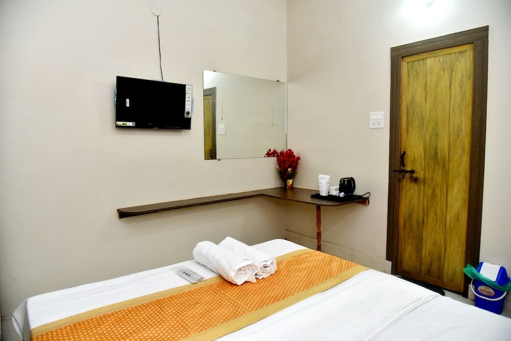 Фото Bluebells Varanasi