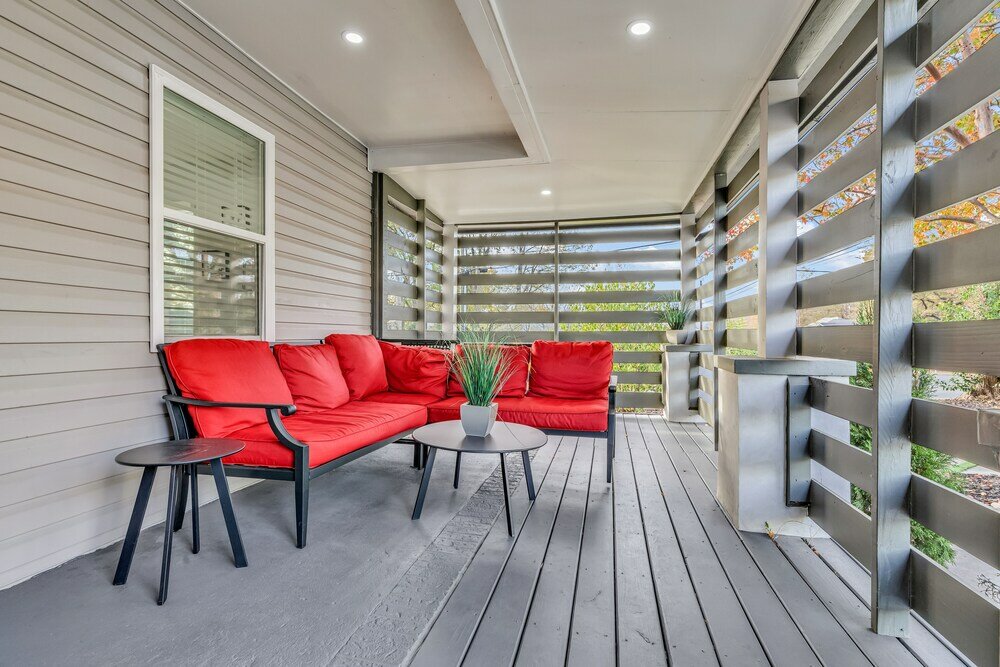 Фото Charlotte Spacious Home