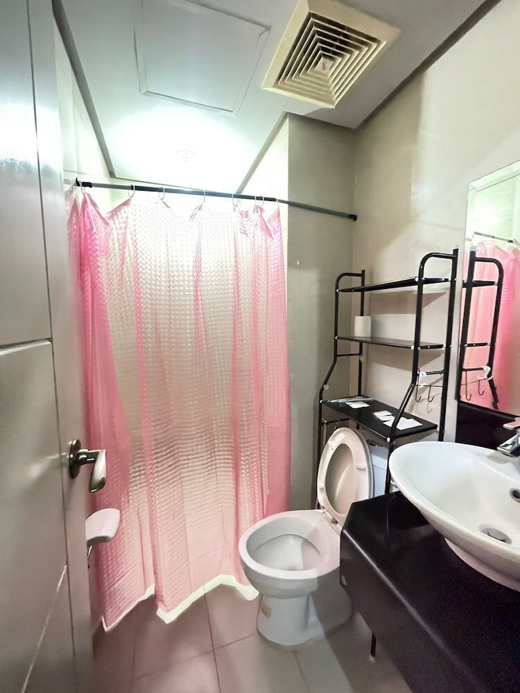 Фото Henry & Adiche Emperador Building