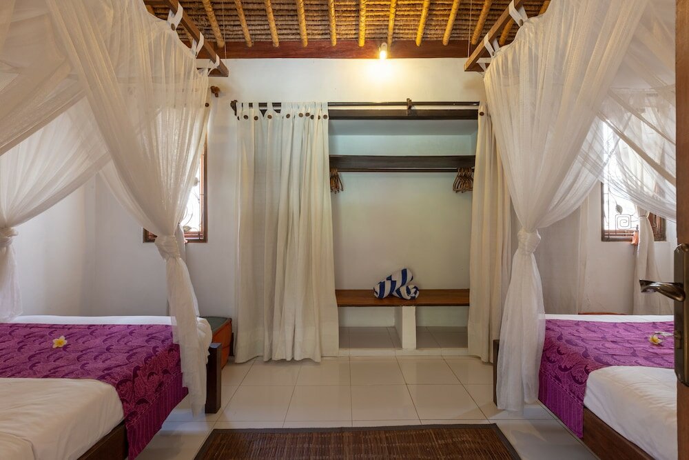 Фото Villa Poppy