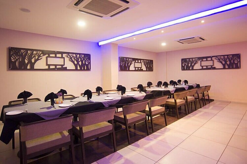 Фото Pride Biznotel - The Maison Anand