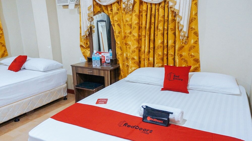 Фото RedDoorz near Talisay District Hospital