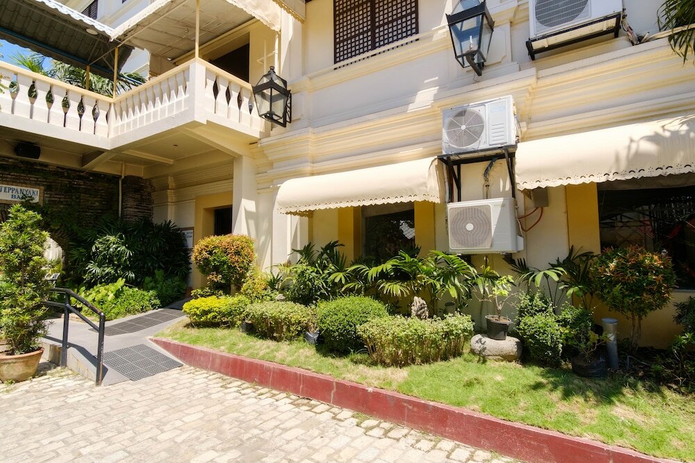 Фото RedDoorz Plus @ Calle Crisologo Vigan