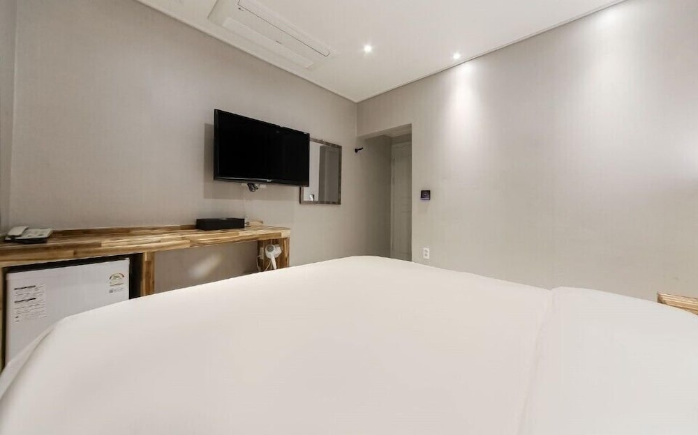 Фото Vallas Hotel & Guest house