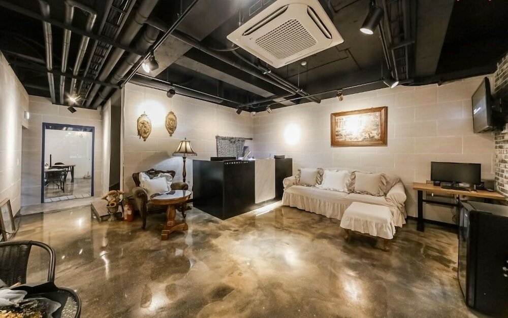 Фото Vallas Hotel & Guest house