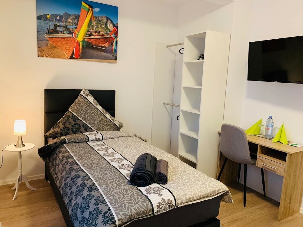 Фото Checkinn Hotel