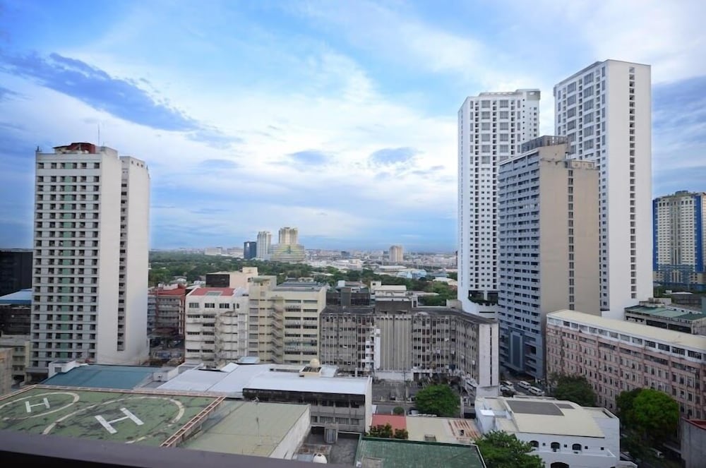 Фото Kl Tower - Ph Staycation