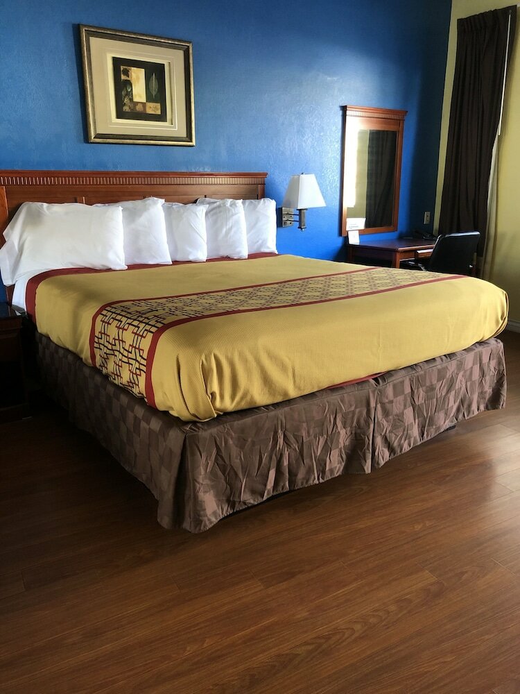 Фото Encore Motel