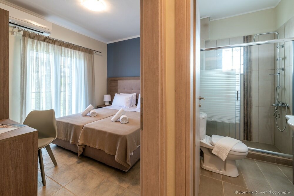 Фото Nancy's Luxury Apartments