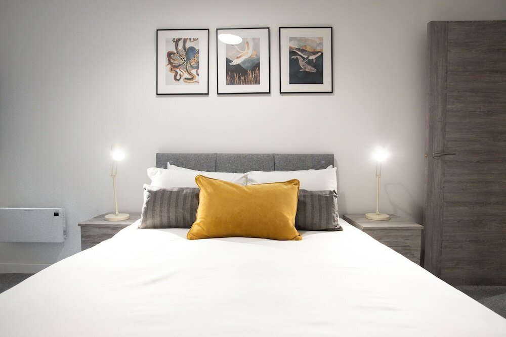 Фото Luxe Apts PBoro Parking-Gym-Cinema