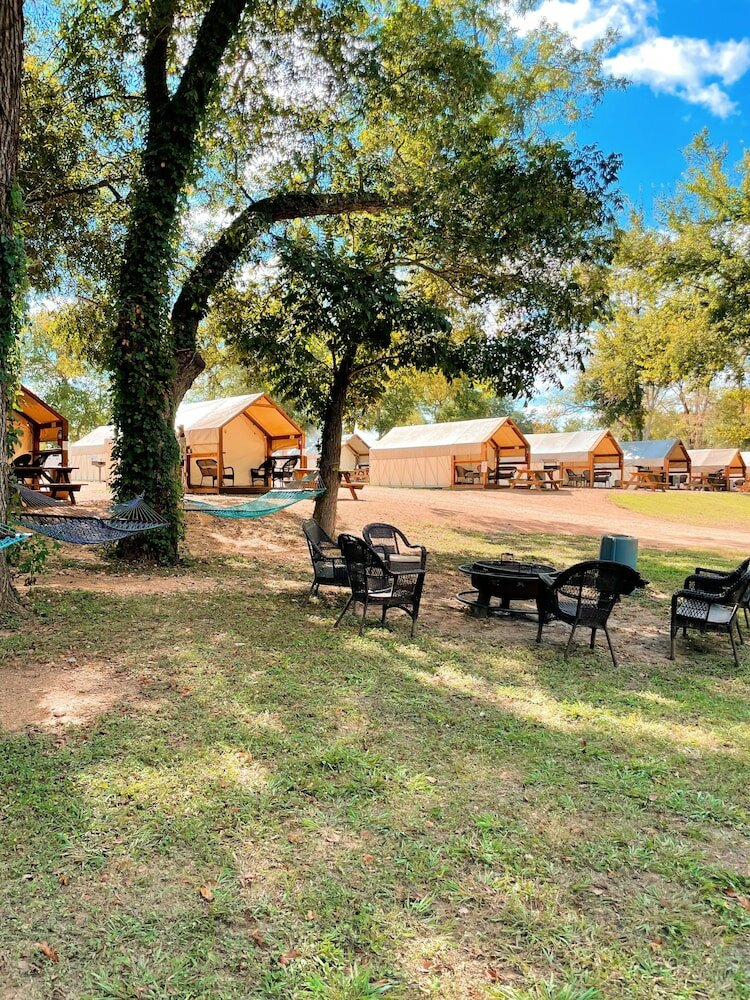 Фото Son's Blue River Camp Glamping Cabin Q