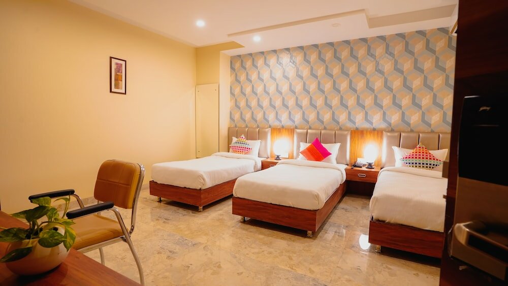 Фото Sanskar Prime Hotel