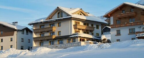 Гостиница Hotel Garni Regina в Тироле
