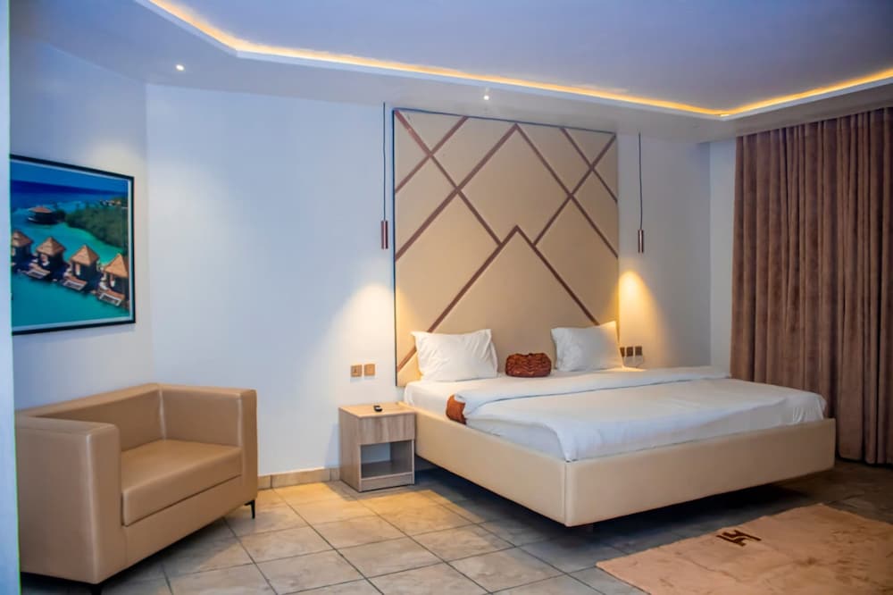 Фото Homeland Hotels