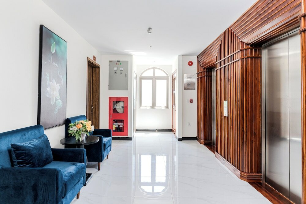 Фото Sea Breeze Hotel & Villa