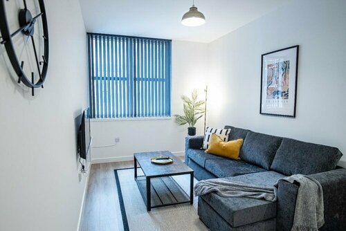 Гостиница Luxe Apts PBoro Parking-Gym-Cinema в Питерборо