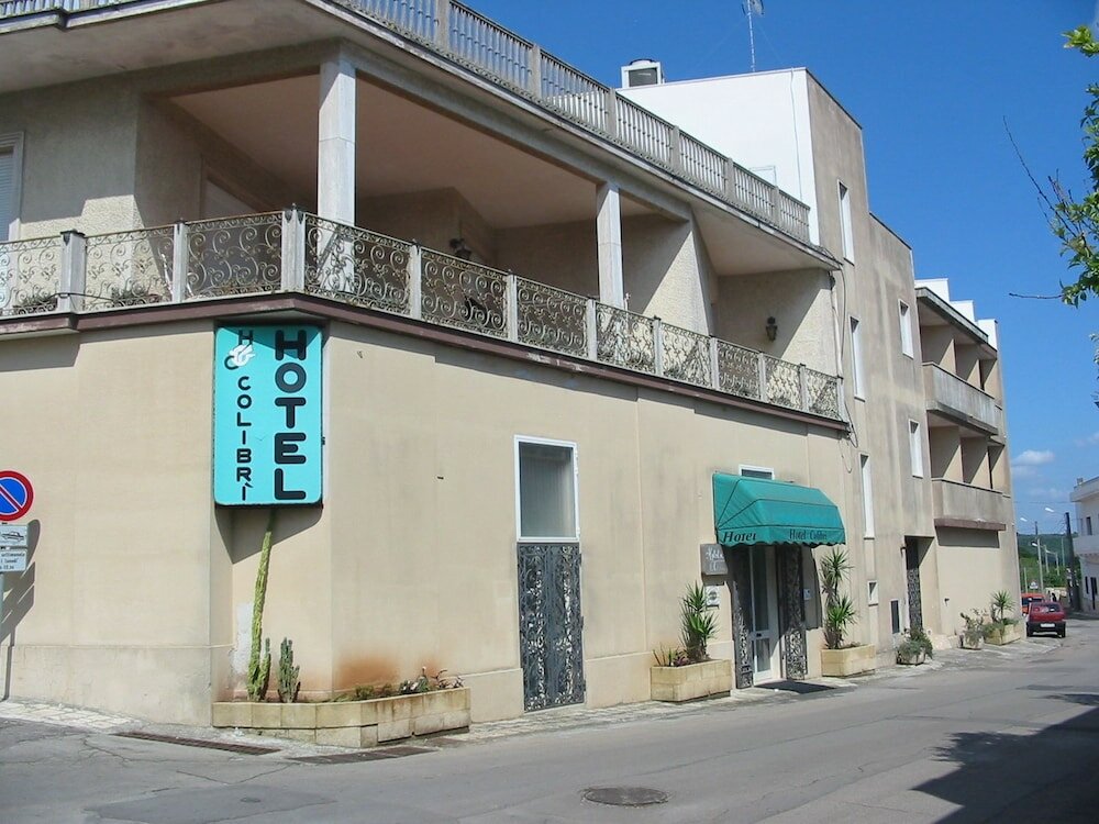 Фото отеля 1