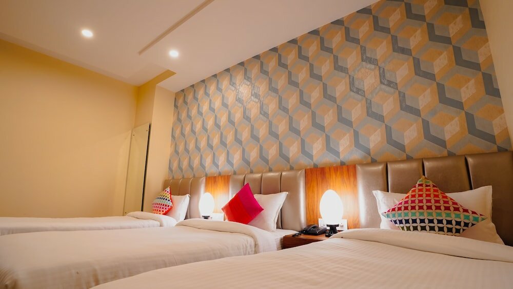 Фото Sanskar Prime Hotel
