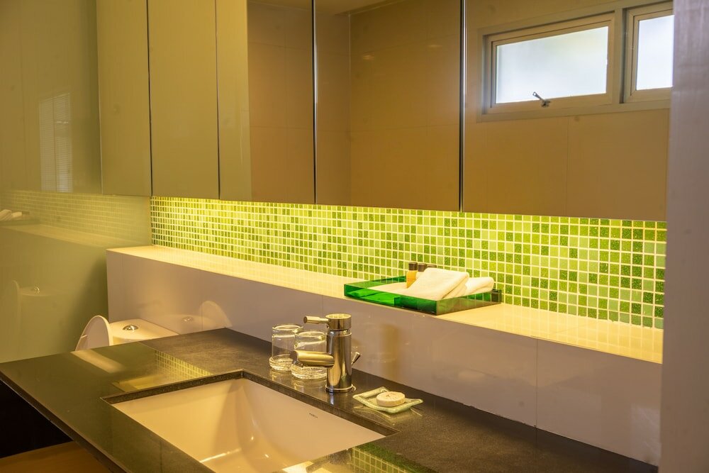 Фото The Park Nine Srinakarin