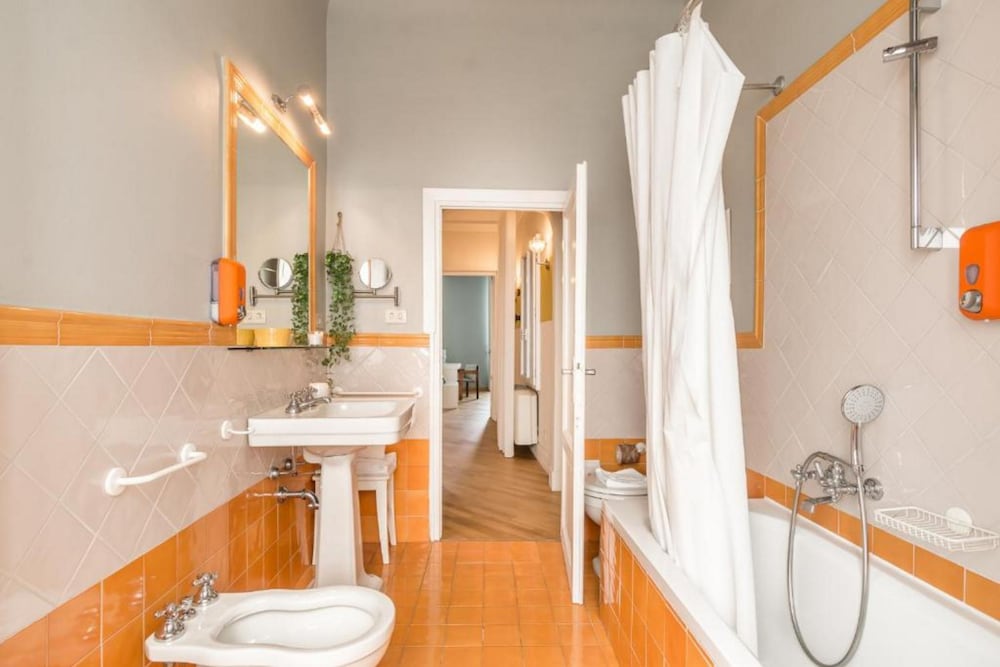 Фото Family Apartments Rinascimento Palace