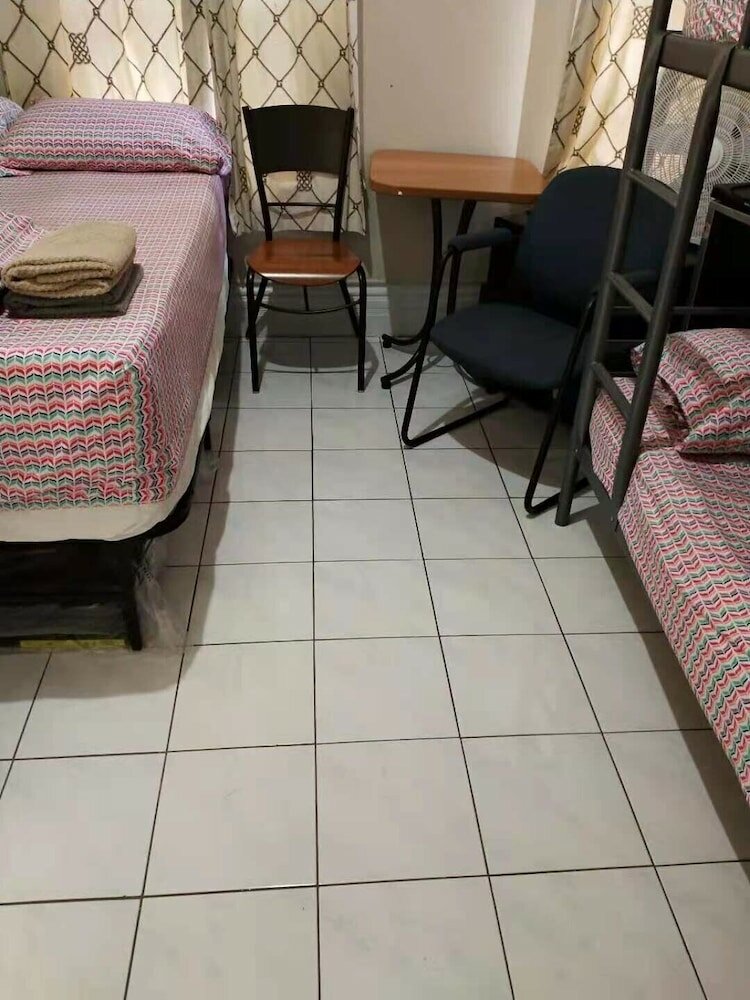 Фото Toronto Travellers Home