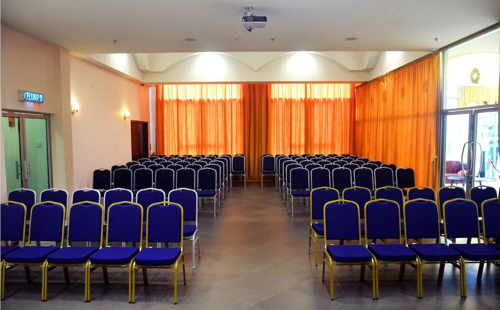 Фото Seemsoon Hotel