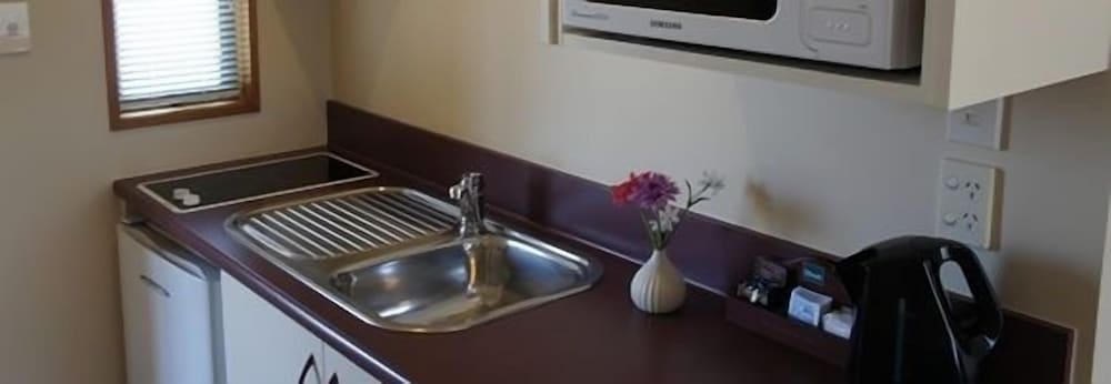 Фото Deans Bush Motel