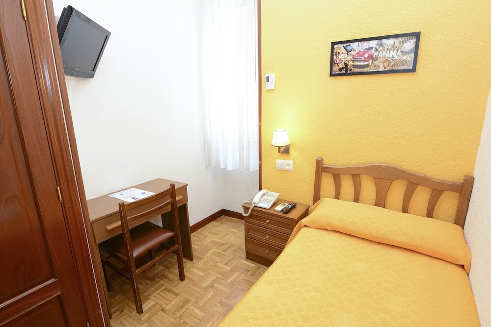 Фото Hostal Edreira