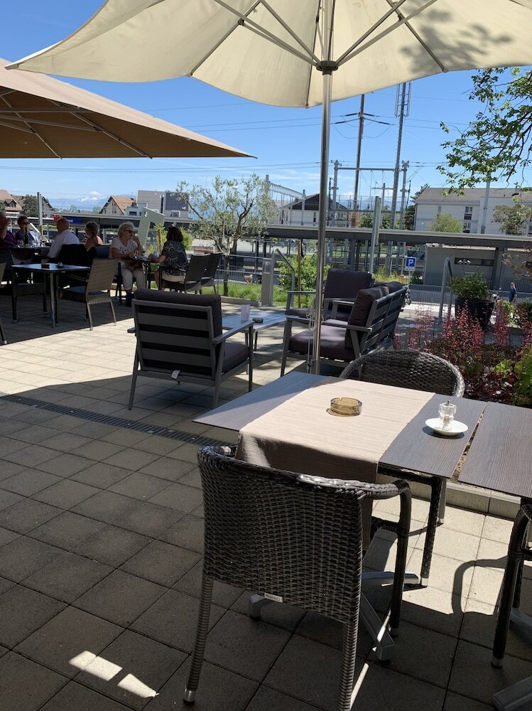 Фото Hôtel Glanis