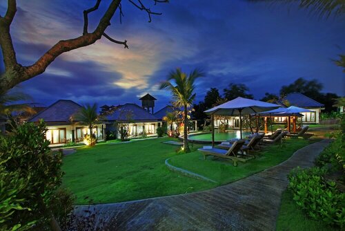 Гостиница The Brothers Villas Padang Padang
