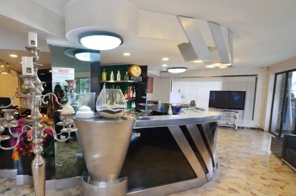 Фото Hotel Hollywood