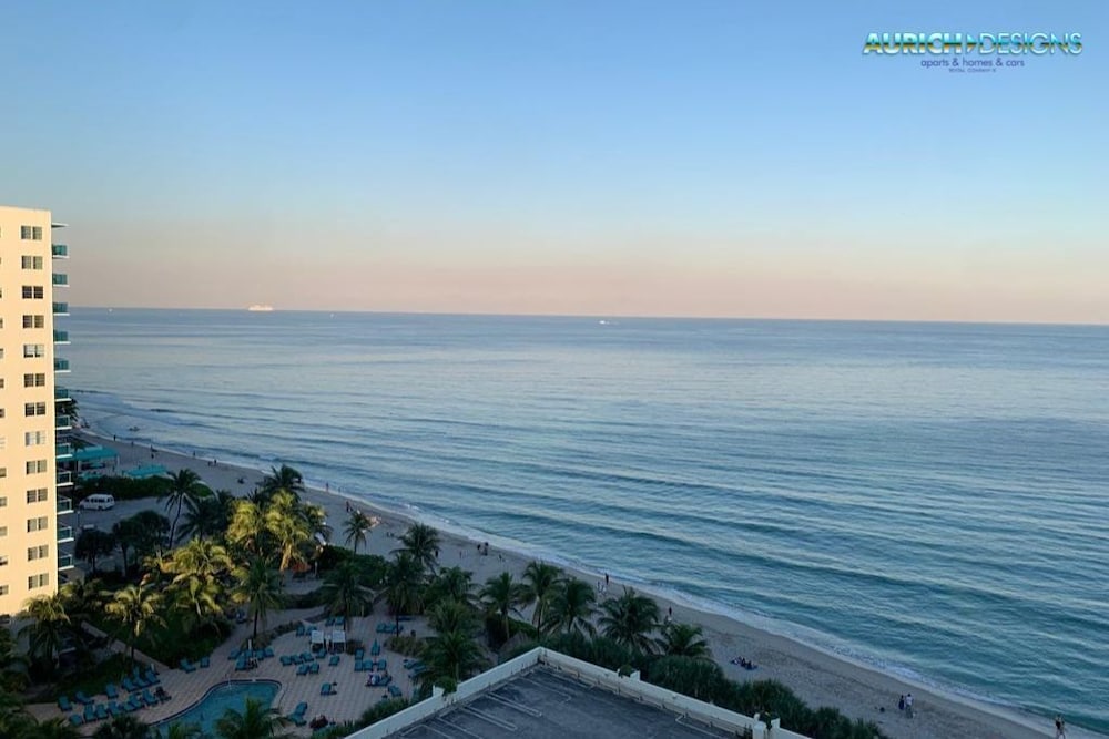 Фото The Tides on the Beach by Aurich Designs