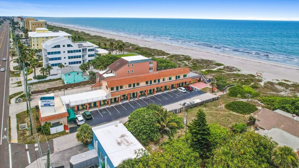 Фото Anthony's on the Beach