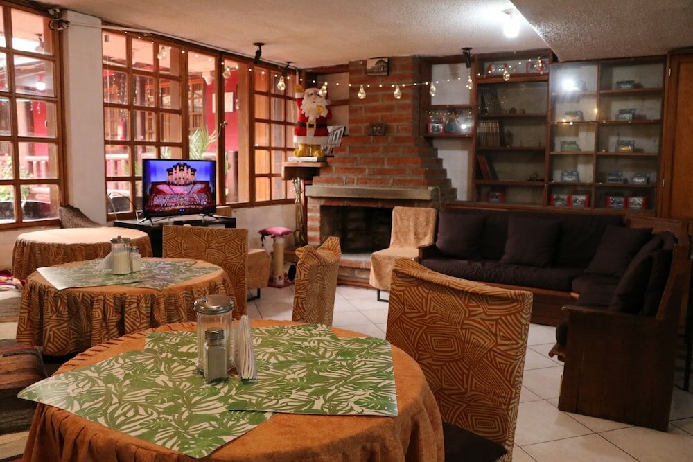 Фото Hostal La Catolica