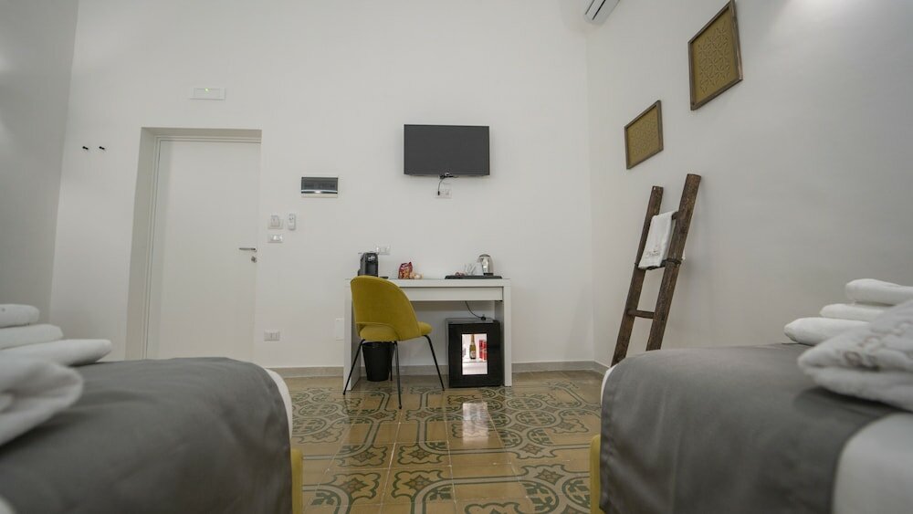 Фото Dimora Fantasia Charme B&b