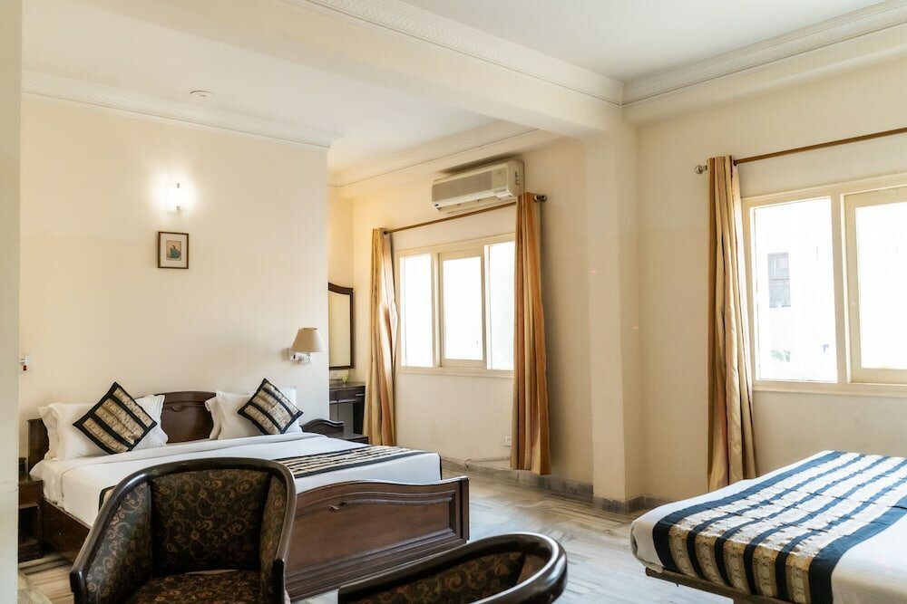 Фото Hotel Kant Palace