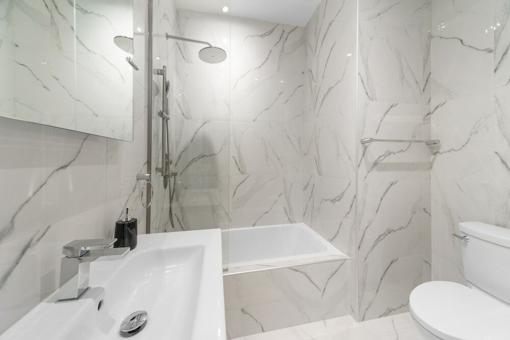 Фото Elegant Suites De La Montagne- Dtwn Mtl