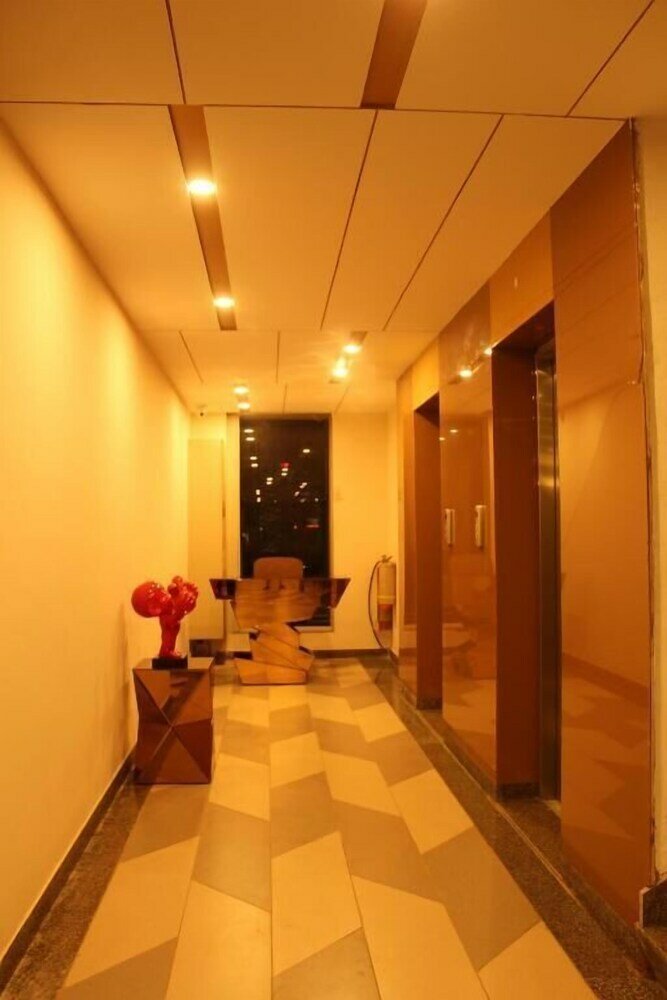 Фото The Kings Square