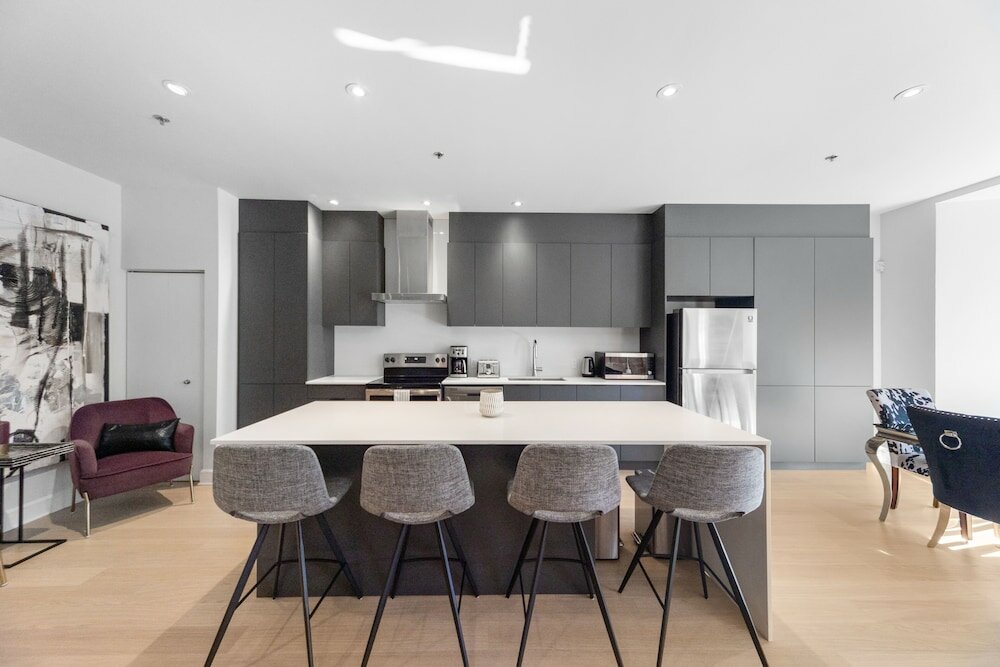 Фото Elegant Suites De La Montagne- Dtwn Mtl