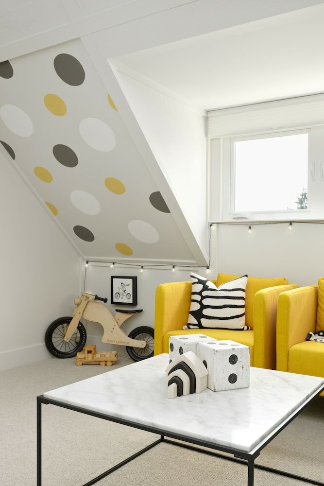 Фото 522 Vancouver Avenue