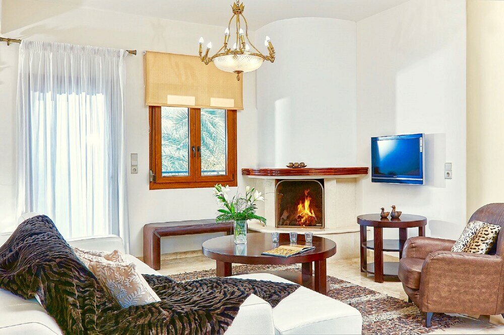 Фото Villa Karteros with private pool