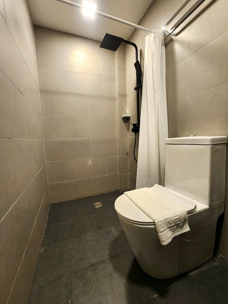 Фото Prince Express Inn