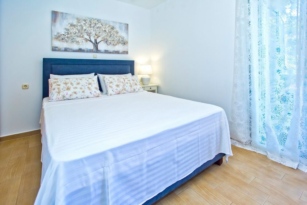 Фото Apartments Maslina