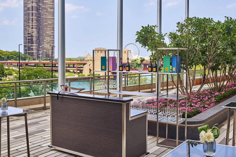 Фото The St. Regis Chicago